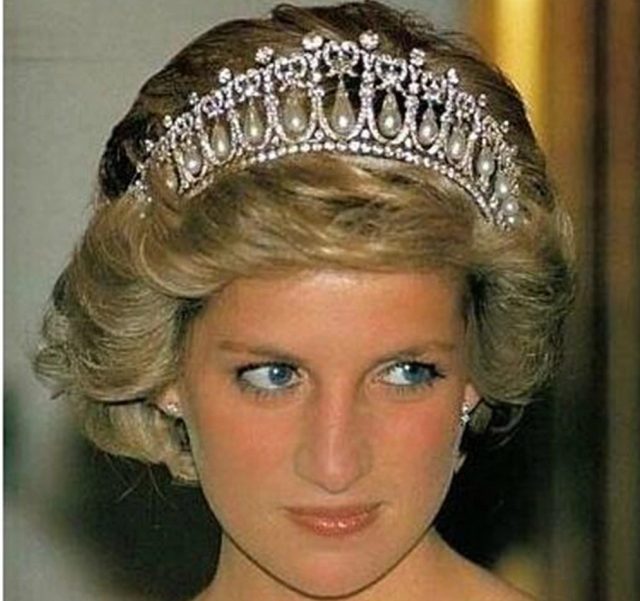 Couronne Princesse Diana
